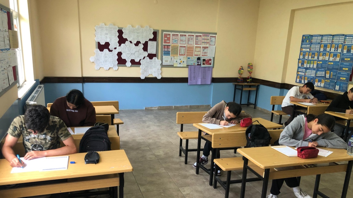 EĞİTİM KENTİ KARABÜK PROJESİ AKADEMİK BAŞARIYI ARTTIRMA ETKİNLİKLERİ